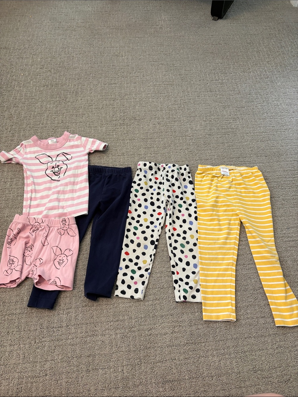 Hanna Andersson size 3T Piglet pajamas with Navy, Polka Dot & Yellow Leggings